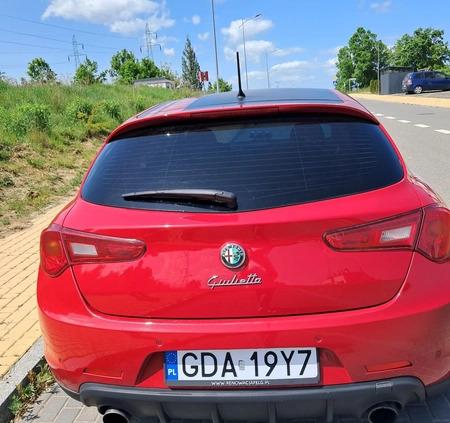 Alfa Romeo Giulietta cena 43000 przebieg: 111000, rok produkcji 2012 z Dąbrowa Górnicza małe 667